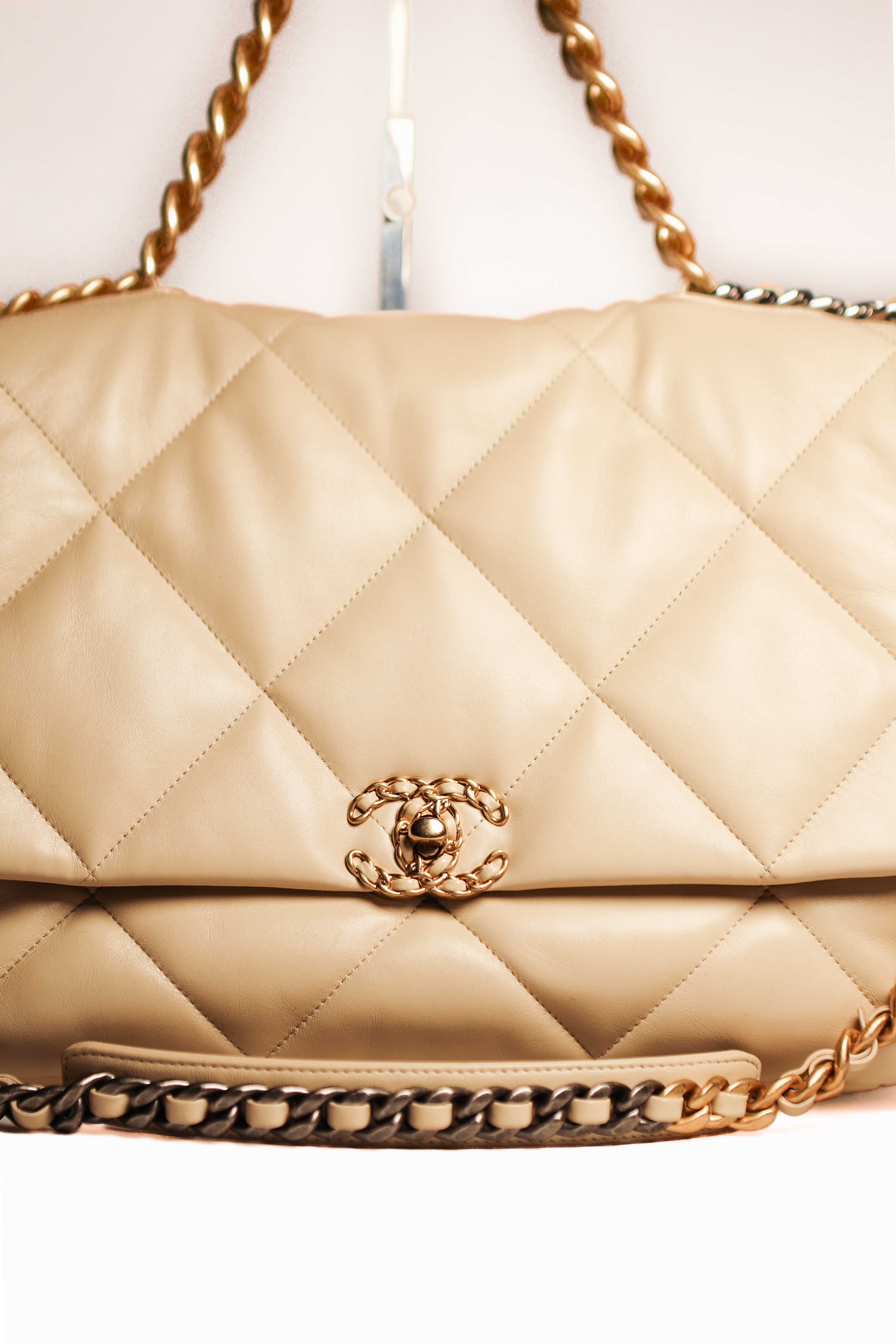 Chanel 19 Maxi Cream Quilted Goatskin