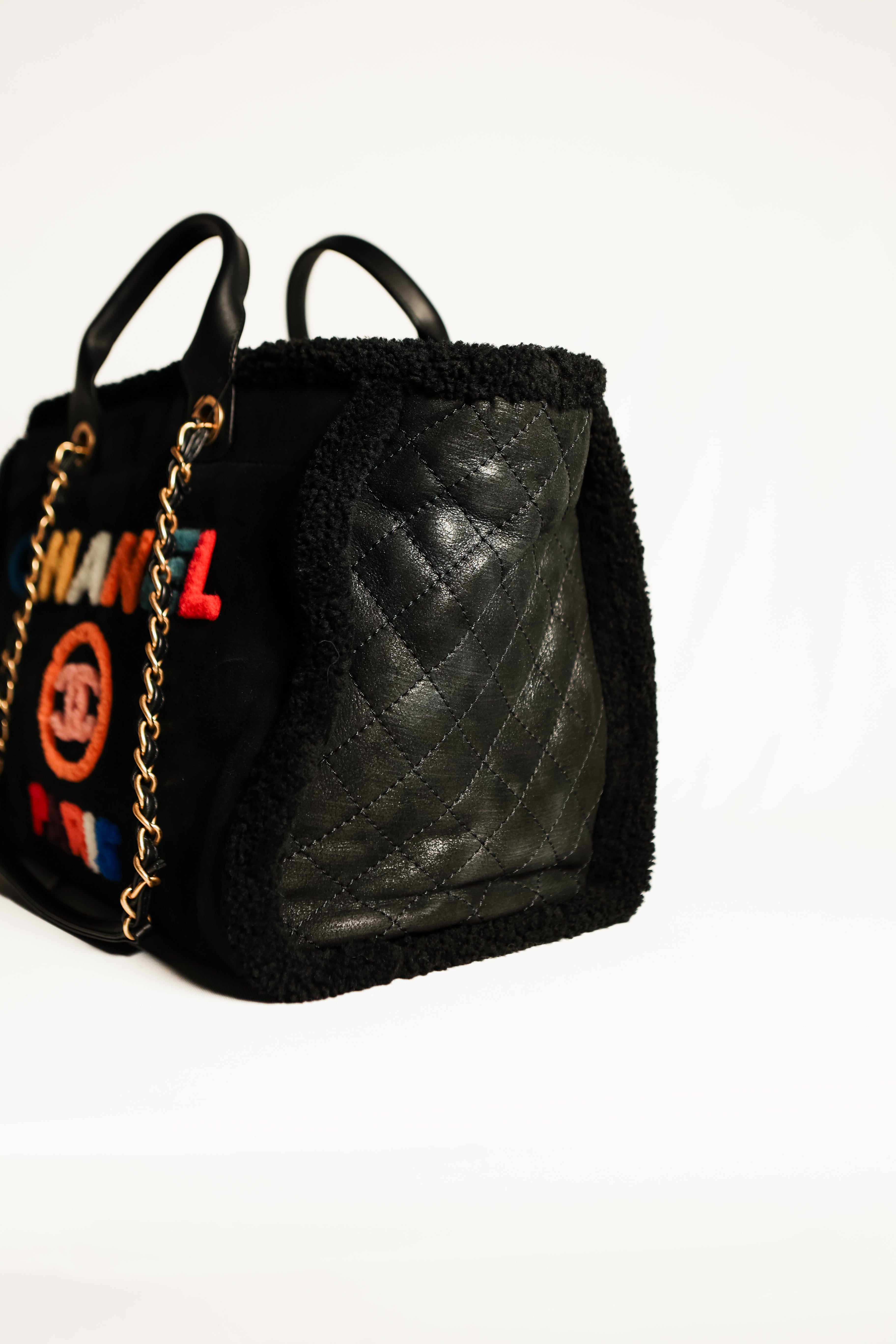 NWT Chanel Medium Deauville Shearling Tote