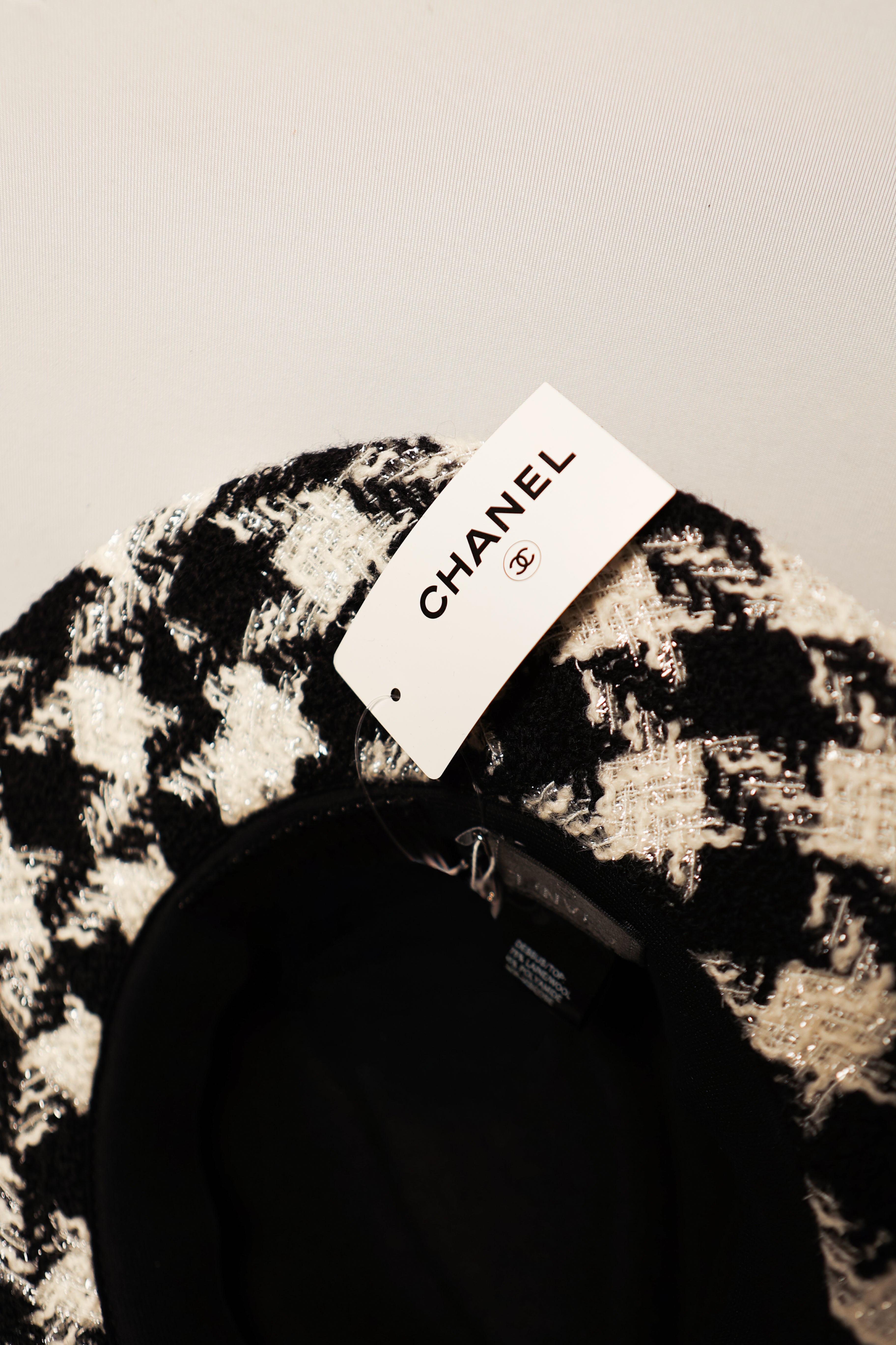NWT CHANEL 19k Houndstooth Wool White Black Hat