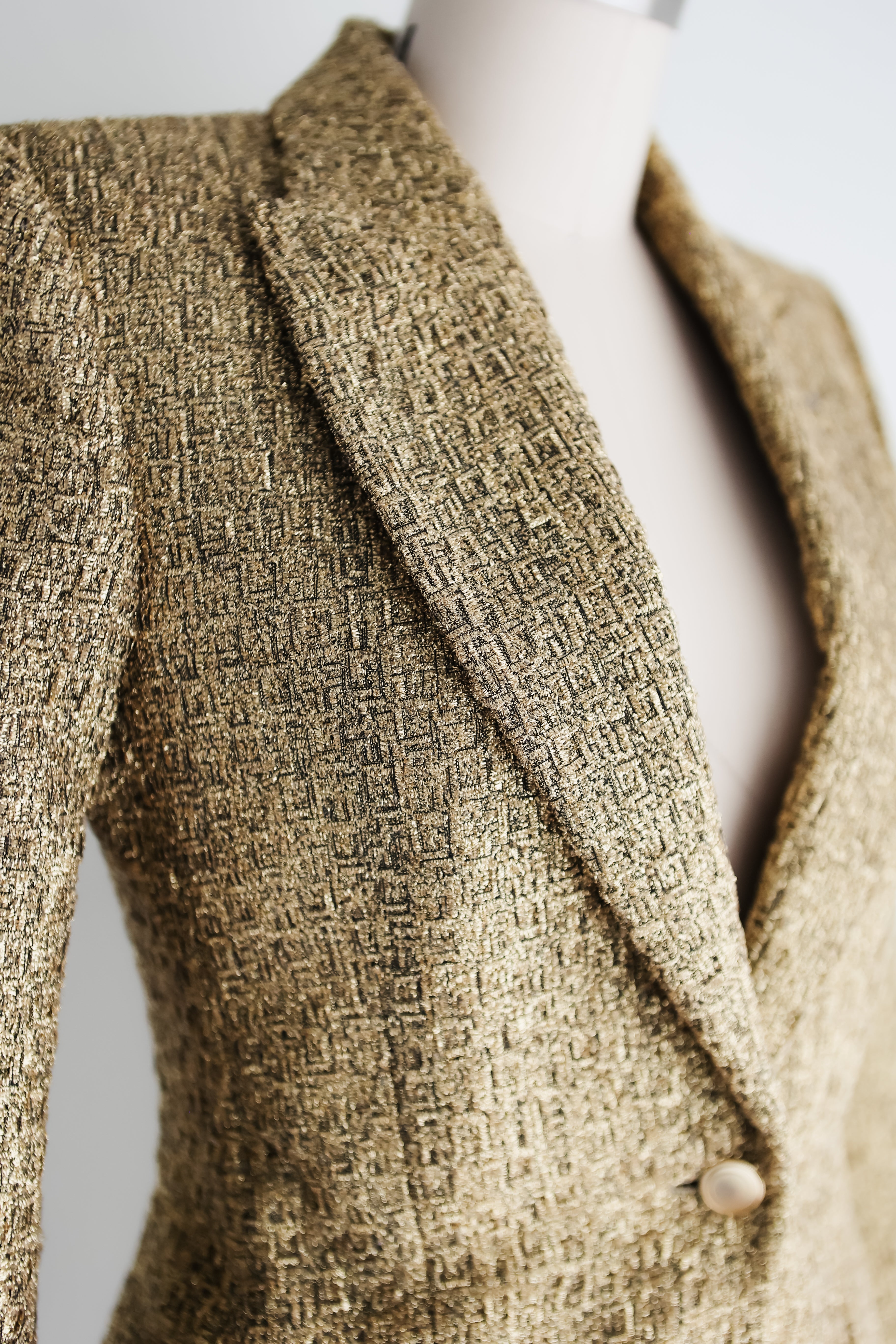 TOM FORD Gold Metallic Blazer sz 34